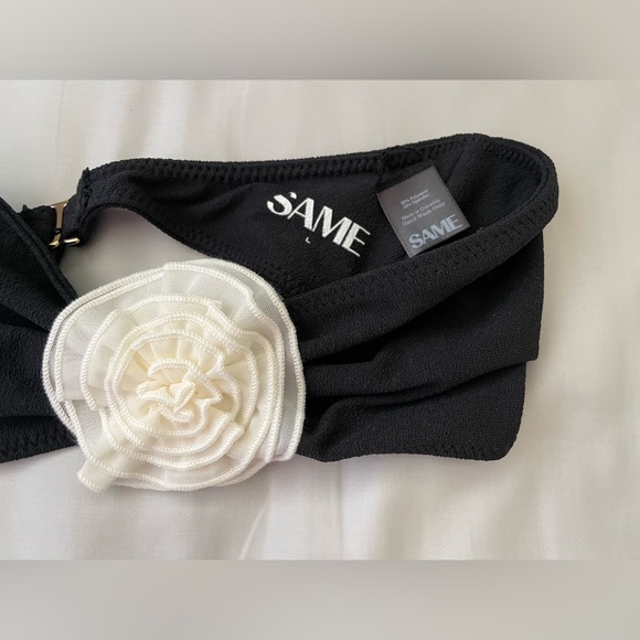 Currently SOLD OUT BNWT SAME Rose Bandeau Top (Faux Suede Black/Cream) in Size L - Picture 3 of 11